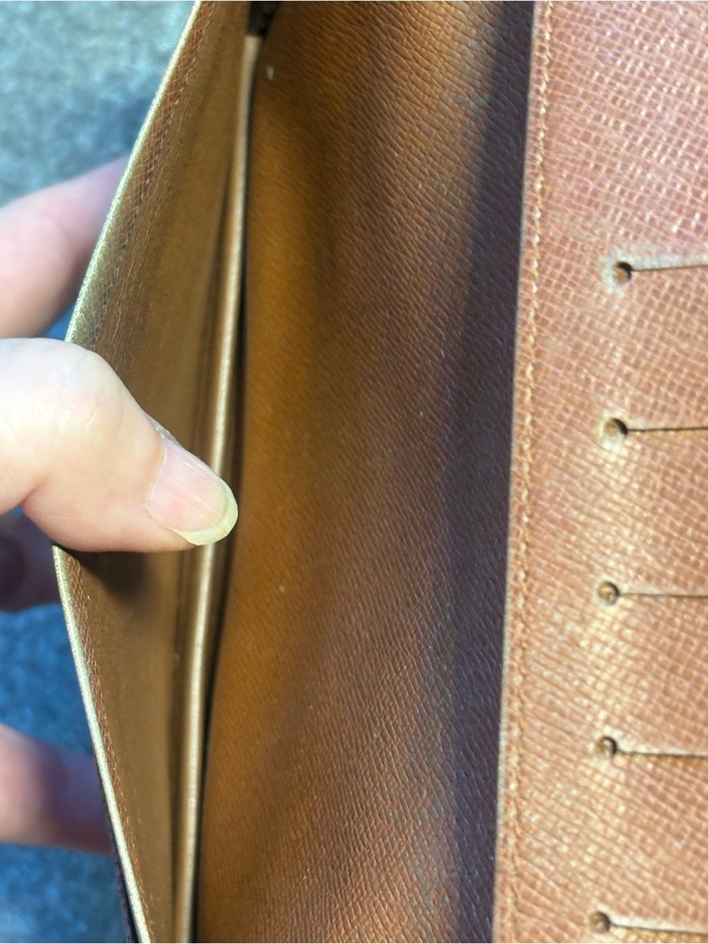 Authentic Louis Vuitton monogram checkbook wallet - Picture 11 of 13